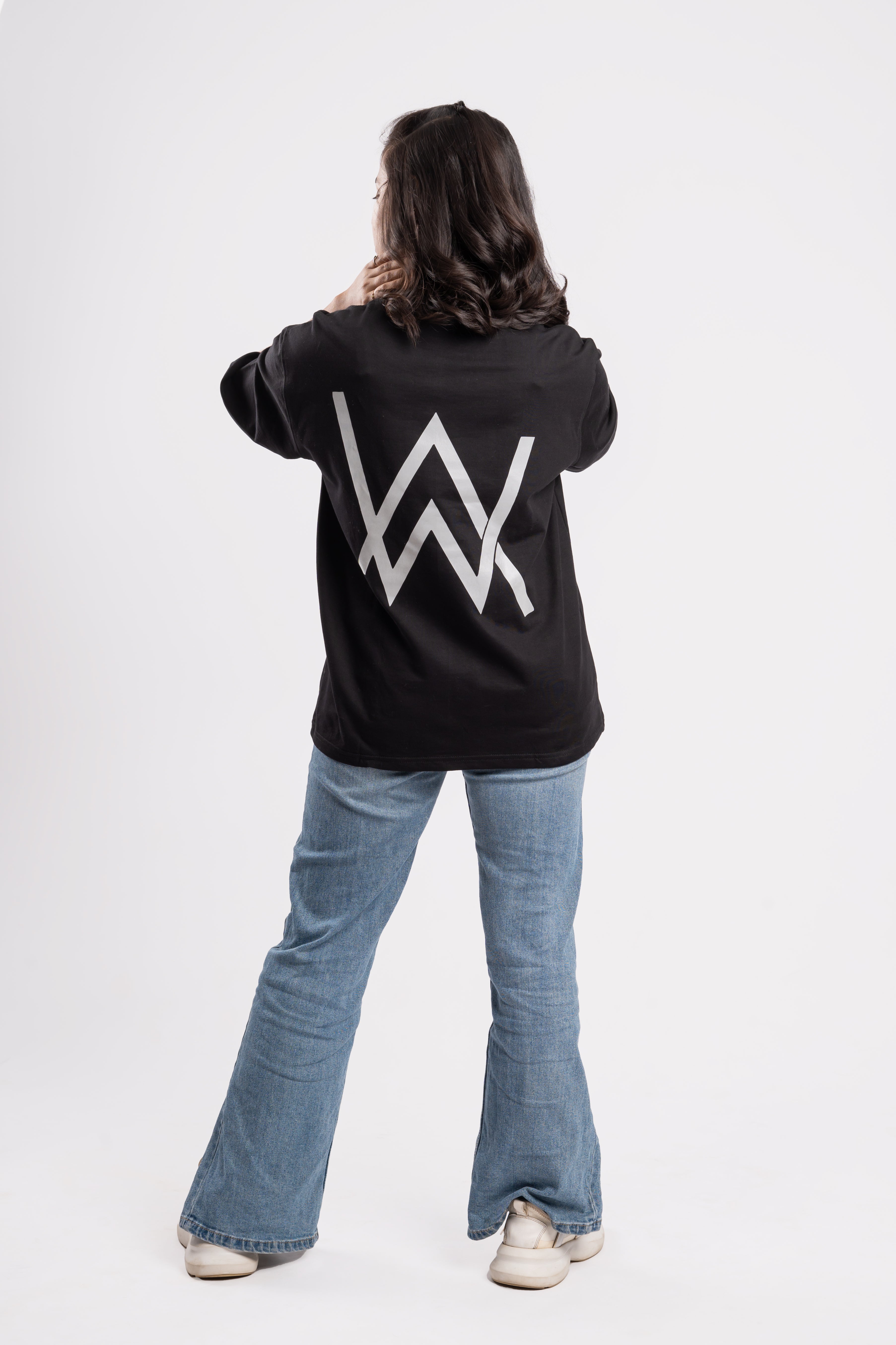 Everyday Tee: Black Oversized